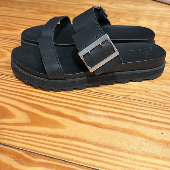 Sorel slide sandal Black with buckle - Picture 5 of 9